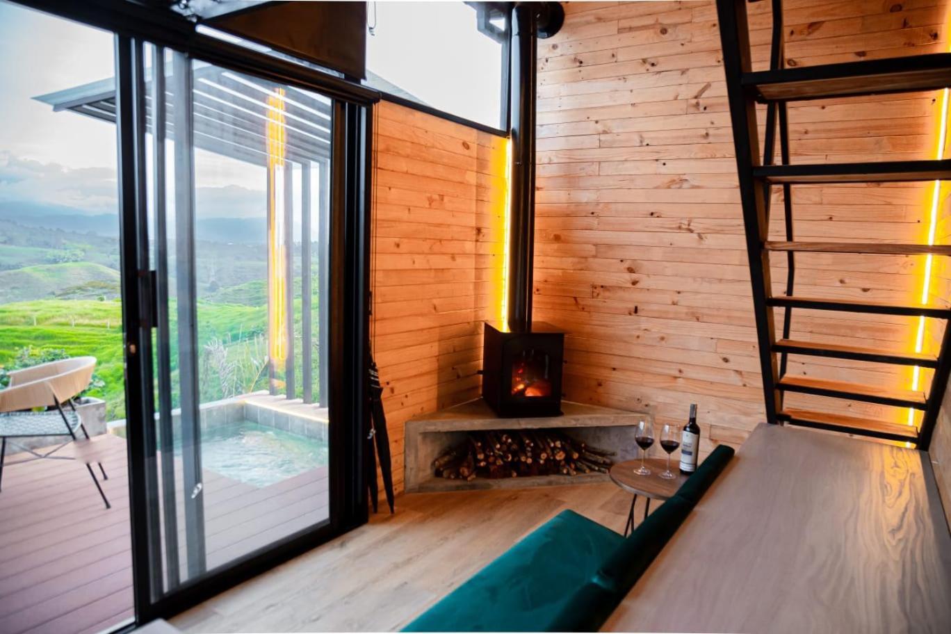 Ecohotel Monte Tierra Habitaciones Y Glamping فيلانديا المظهر الخارجي الصورة